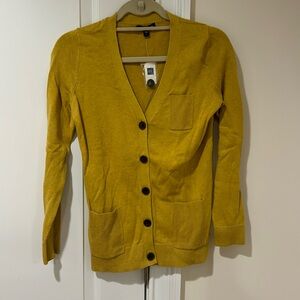 New Gap Mustard Cardigan Sz Small
